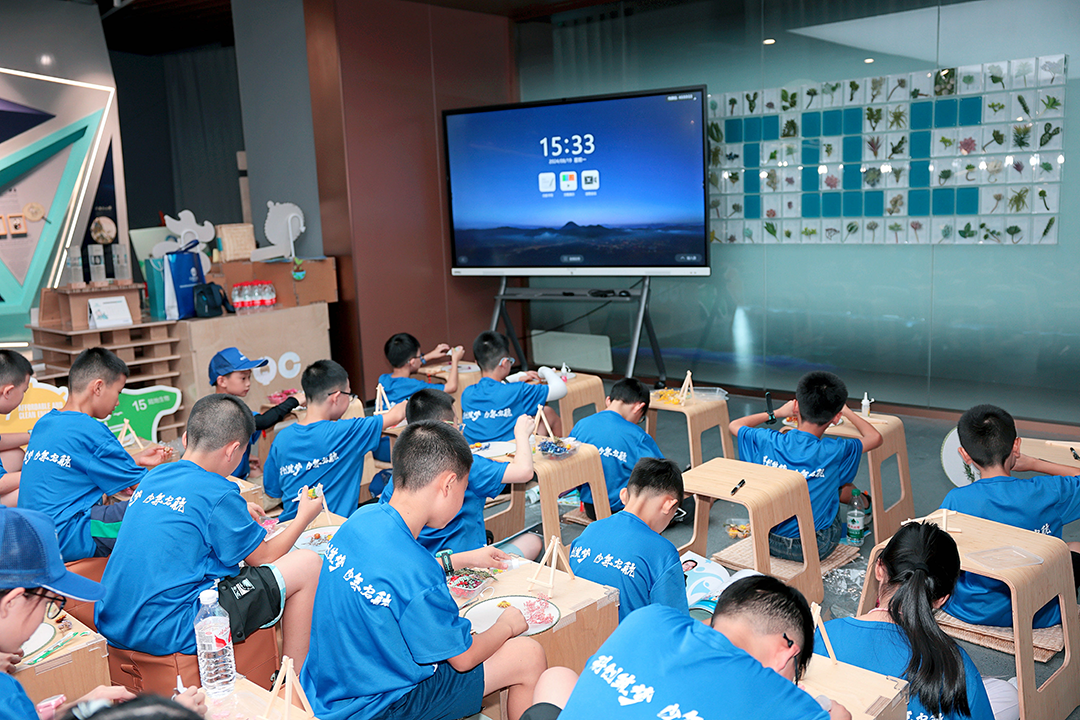Cheng De Mei Zi Youth Visits Li Science Museum, 'Discoverying' the 'Past and Present' of Lithium Element  第 4 张