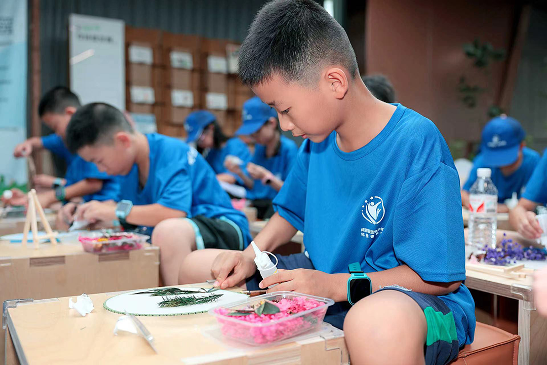 Cheng De Mei Zi Youth Visits Li Science Museum, 'Discoverying' the 'Past and Present' of Lithium Element  第 5 张
