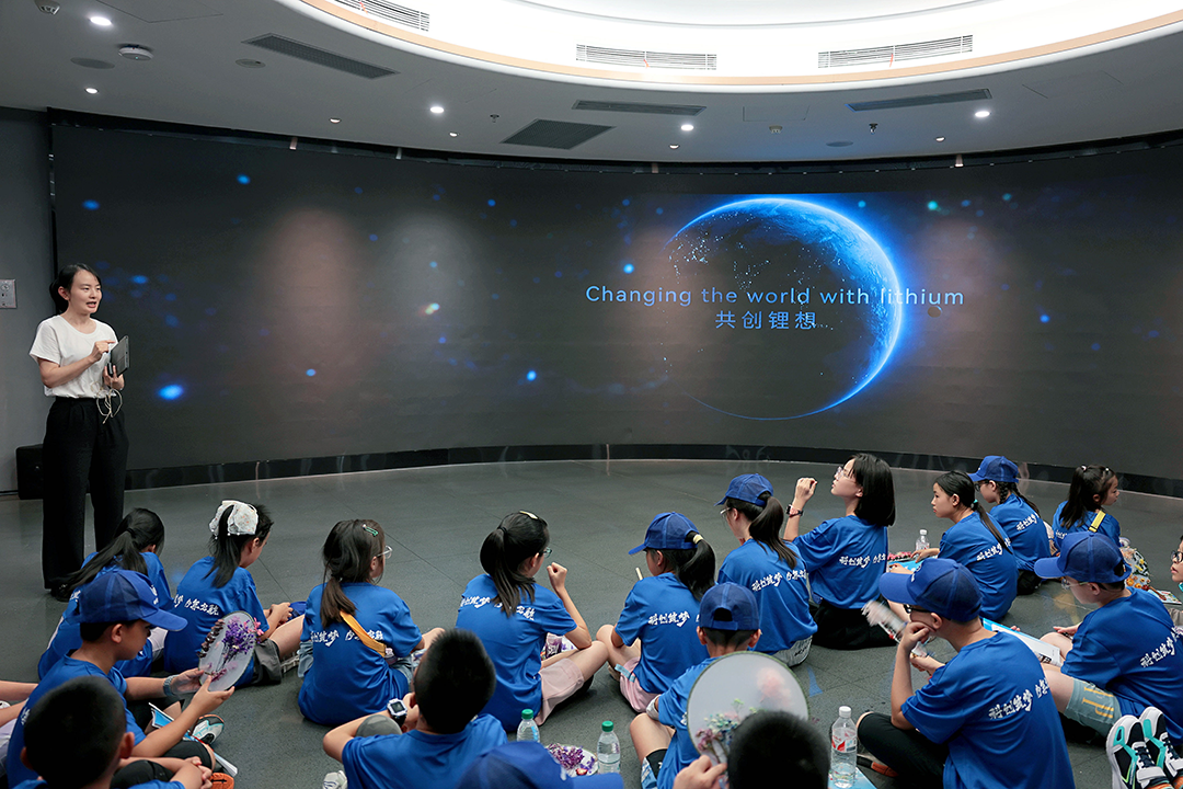 Cheng De Mei Zi Youth Visits Li Science Museum, 'Discoverying' the 'Past and Present' of Lithium Element  第 1 张